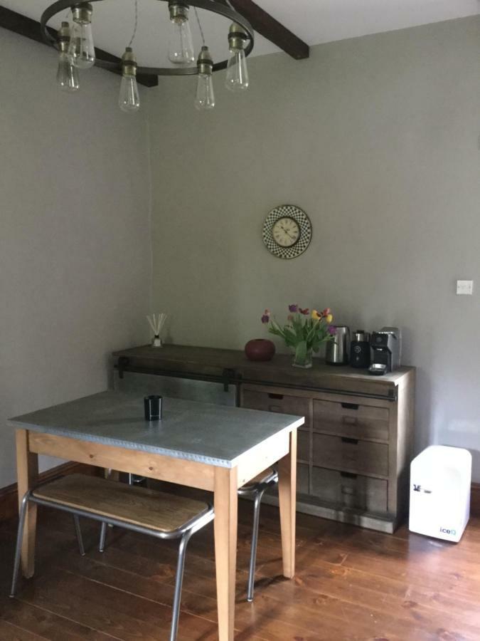 Ty Carreg Fach Staycation Cottage Cardiff Exterior foto
