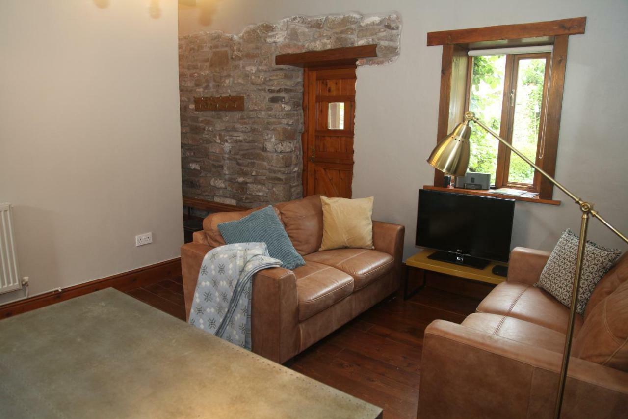 Ty Carreg Fach Staycation Cottage Cardiff Exterior foto