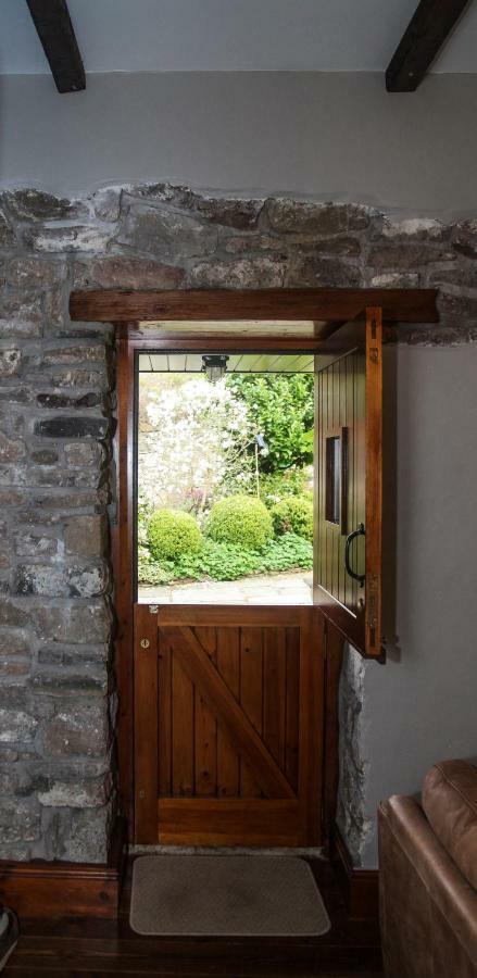 Ty Carreg Fach Staycation Cottage Cardiff Exterior foto